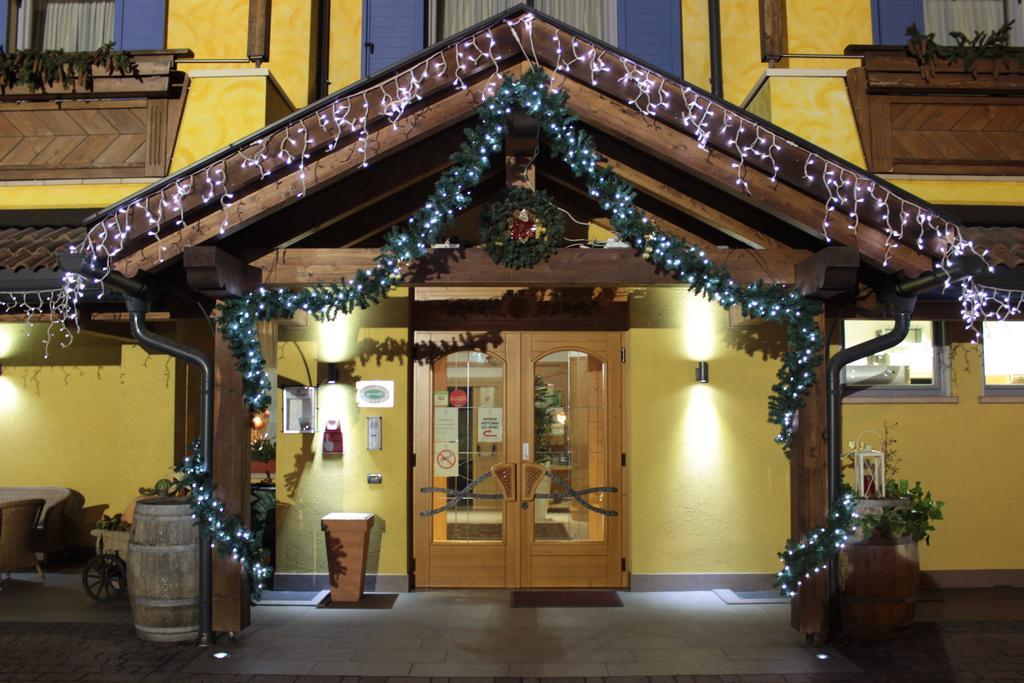 Hotel Garni La Vigna - Adult Friendly San Michele allʼAdige Eksteriør billede
