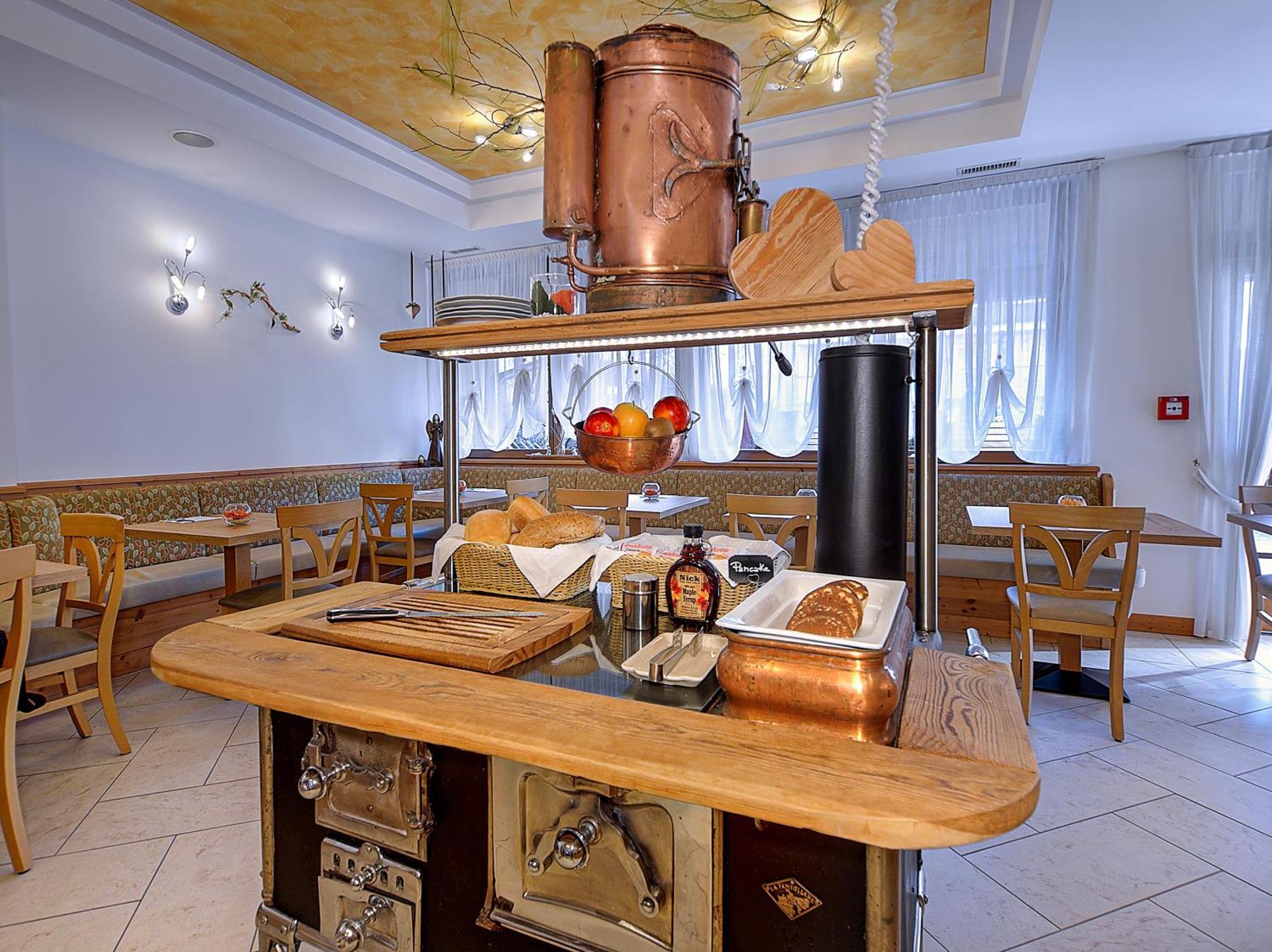 Hotel Garni La Vigna - Adult Friendly San Michele allʼAdige Eksteriør billede